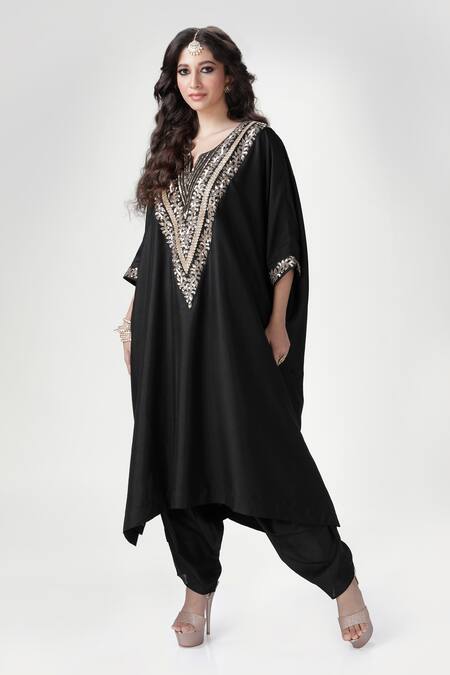 Buy_Ranian_Black Silk Sequins, Embroidery V-neck Embellished Kaftan And Dhoti Salwar Set _Online_at_Aza_Fashions
