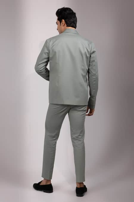 Yoseba Raakhshyam Textured Detailing Jacket & Trouser Set 