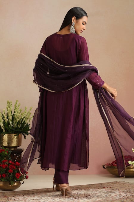 Trendy Tokari Chanderi Hand Embroidered Kurta Set 