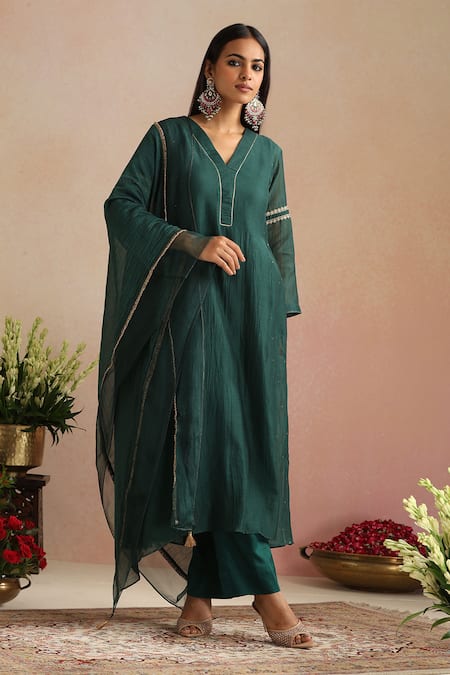 Trendy Tokari Hand Embroidered Kurta Set 