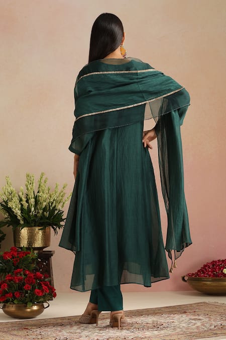 Trendy Tokari Hand Embroidered Kurta Set 