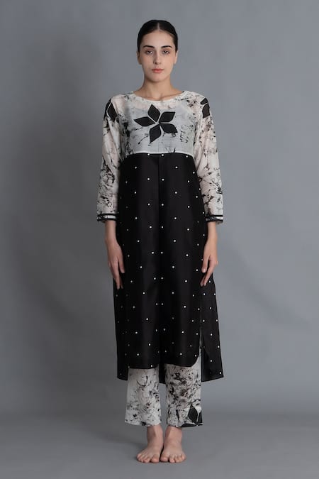 Buy Khat Black Chanderi Silk Round Neck Textured Print Kurta And Pant Set Online at Aza Fashions Buy_Khat_Black Chanderi Silk Round Neck Textured Print Kurta And Pant Set _Online_at_Aza_Fashions