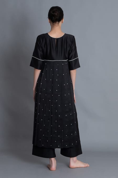 Shop Khat Black Chanderi Silk Embroidery Round Neck Floral Pleated Kurta And Pant Set at Aza Fashions Shop_Khat_Black Chanderi Silk Embroidery Round Neck Floral Pleated Kurta And Pant Set _at_Aza_Fashions