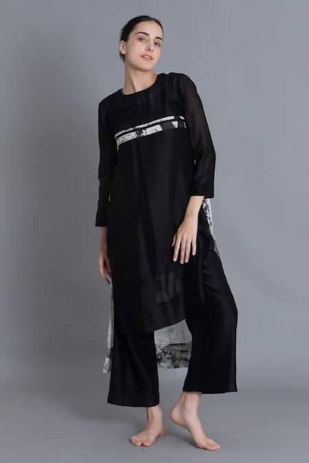 Khat Black Chanderi Silk Round Neck Textured Pleated Kurta And Pant Set