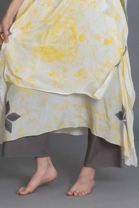 Khat_Yellow Crepe, Silk Round Neck Crezia Printed Kaftan Pant Set _Online_at_Aza_Fashions