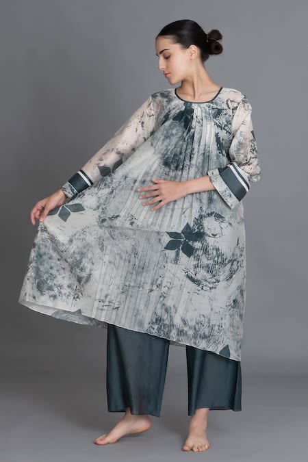 Buy_Khat_Mint Chanderi Silk Embroidery Round Neck Texture Print Kurta And Pant Set _Online_at_Aza_Fashions