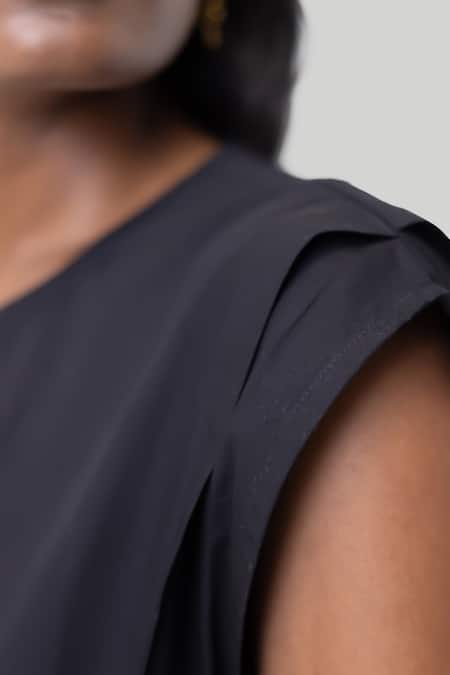 Reistor_Black Cotton Round Neck Organic Jumpsuit With Detachable Belt _at_Aza_Fashions