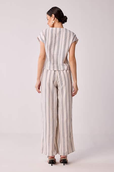 Reistor Pinstriped V-Neck Top & Pant Set 