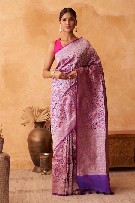 Neitri Banarasi Silk Floral Motif Saree 