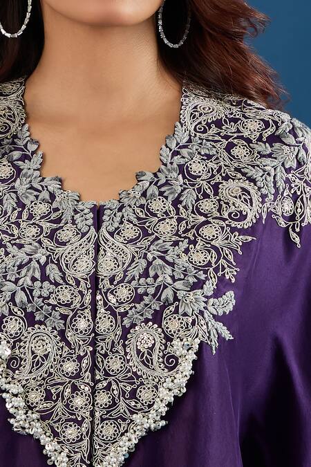 Buy_Prisho_Purple Embroidery Round Neck Dori Kaftan And Skirt Set 