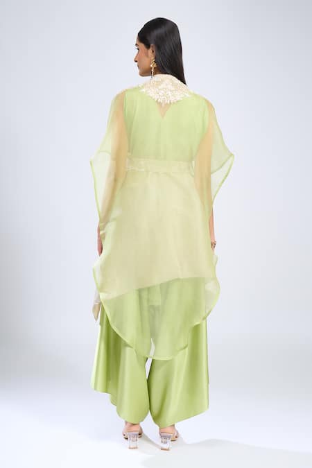 Prisho Embroidered Cape Kurta Set 