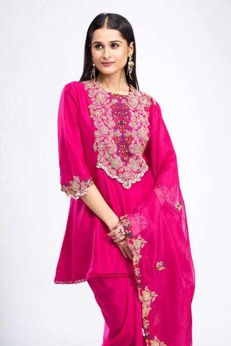 Shop_Prisho_Fuchsia Embroidery Round Neck Yoke Kurta Skirt Set _Online_at_Aza_Fashions