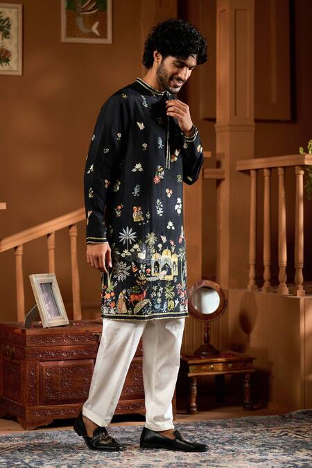 Shop_Taroob_Black Silk Printed Raw Blend Kurta Set _Online_at_Aza_Fashions