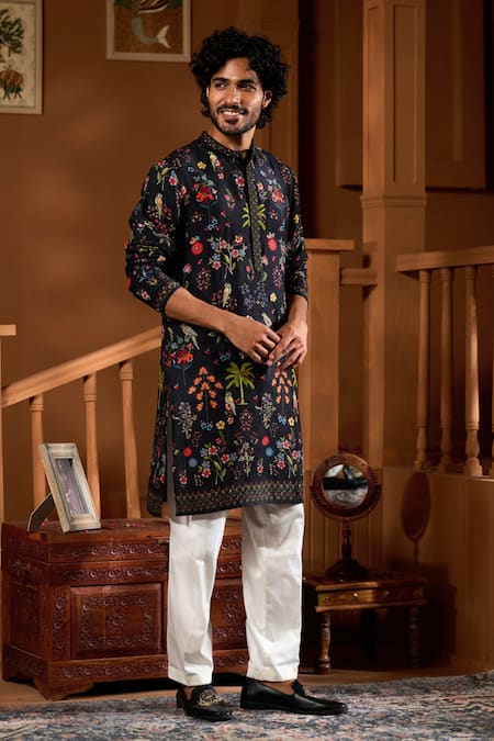 Buy_Taroob_Black Silk Jungle Motif Printed Kurta And Pajama Set _Online_at_Aza_Fashions