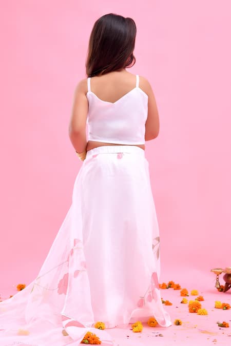 Shop_Bannhi By Priyanka Rathore_White Organza Gota Patti Hand Painted Lehenga Set _at_Aza_Fashions