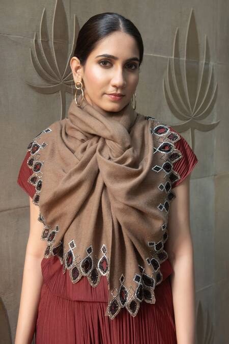 Mauli Cashmere_Brown Shimmering Pattern Embroidered Wool And Silk Stole _Online_at_Aza_Fashions