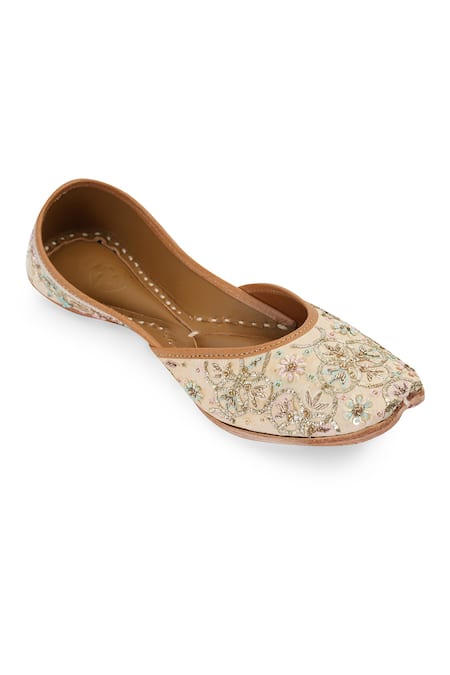 Shop_NR By Nidhi Rathi_Pink Floral And Geometric Embroidered Jutti _Online_at_Aza_Fashions