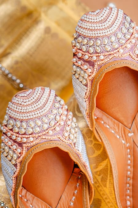 Shop_NR By Nidhi Rathi_Rose Gold Pearl And Bead Embellished Jutti 