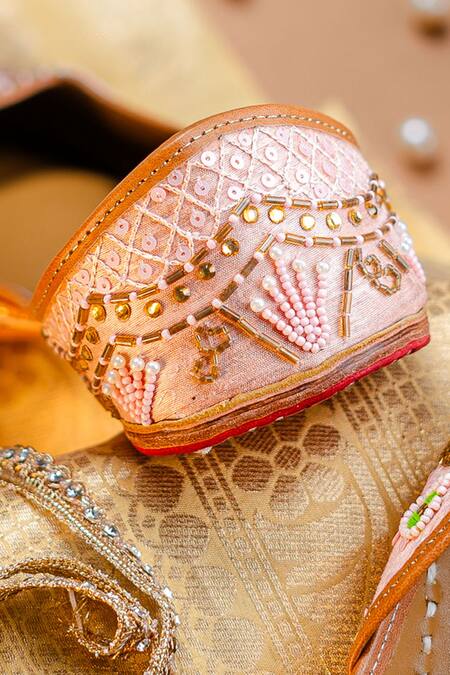 Shop_NR By Nidhi Rathi_Pink Embroidered And Beaded Juttie 