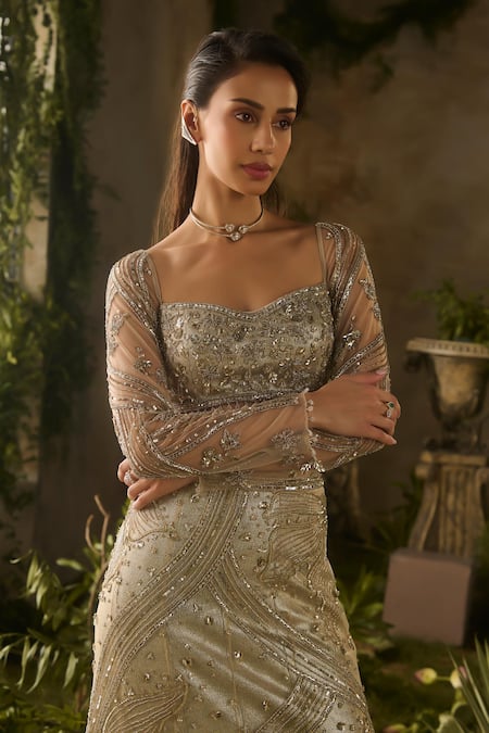 Parul Gandhi_Cream Silk, Jacquard, Net Sequins, Beads, Molten Luxe And Cutdana Lehenga Set _Online_at_Aza_Fashions