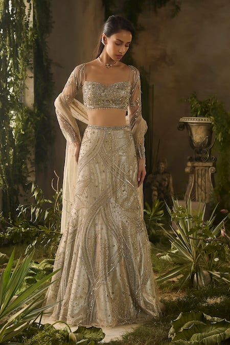 Buy_Parul Gandhi_Cream Silk, Jacquard, Net Sequins, Beads, Molten Luxe And Cutdana Lehenga Set _Online_at_Aza_Fashions
