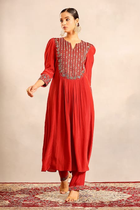 Sejal Kamdar Ajrakh Embroidered Gathered Kurti & Pants 