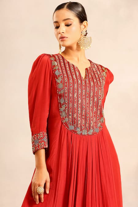 Shop_Sejal Kamdar_Red Crepe Embroidery Split V-neck Ajrakh Gathered Kurti And Pants _Online_at_Aza_Fashions