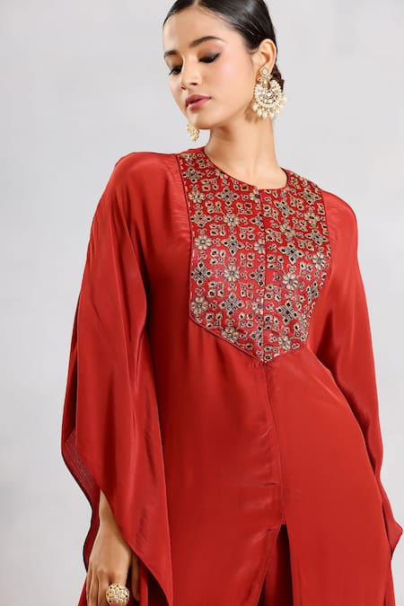 Buy_Sejal Kamdar_Maroon Crepe Embroidery Round Neck Ajrakh Yoke Kaftan And Pants _Online_at_Aza_Fashions