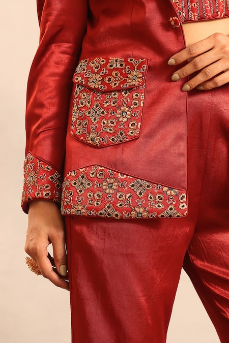 Buy_Sejal Kamdar_Maroon Silk, Shantoon Embroidery Square Neck Ajrakh Blazer, Blouse And Pant Set 