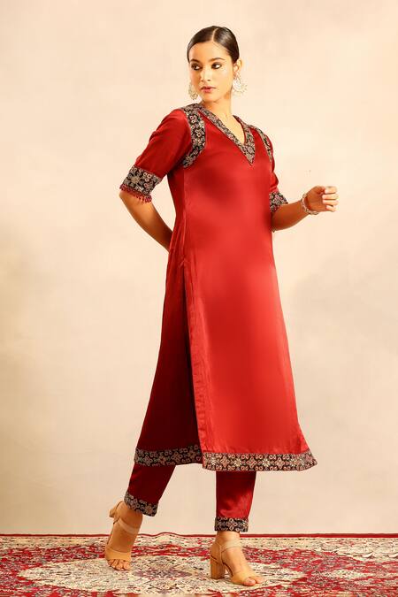 Buy_Sejal Kamdar_Maroon Embroidery, Beads V-neck Ajrakh Embellished Kurta And Pant Set _Online_at_Aza_Fashions