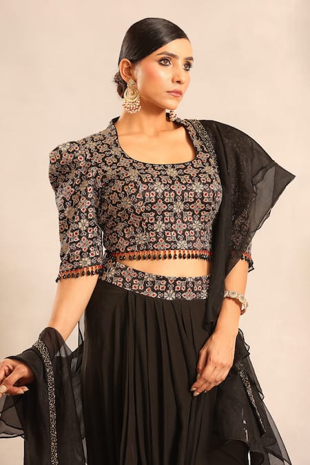 Buy_Sejal Kamdar_Black Crepe, Organza Beads, Ajrakh Embellished Blouse And Drape Skirt Set 