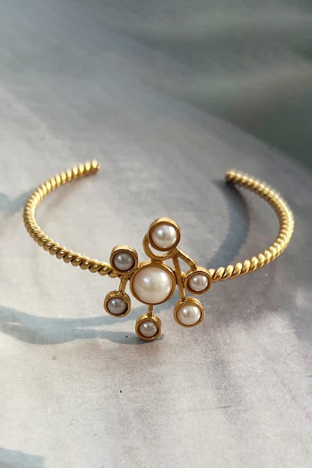 Shop Suhani Pittie Gold Plated Pearls Cluster Cuff Bracelet at Aza Fashions Shop_Suhani Pittie_Gold Plated Pearls Cluster Cuff Bracelet _at_Aza_Fashions