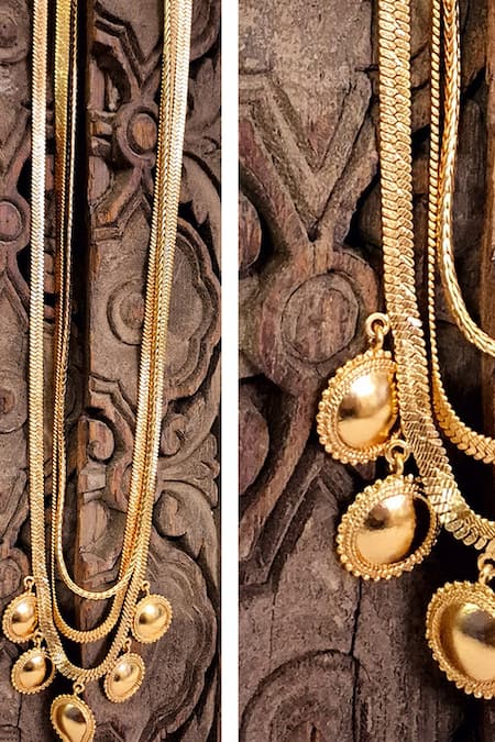 Suhani Pittie Gold Surya Charms Necklace 