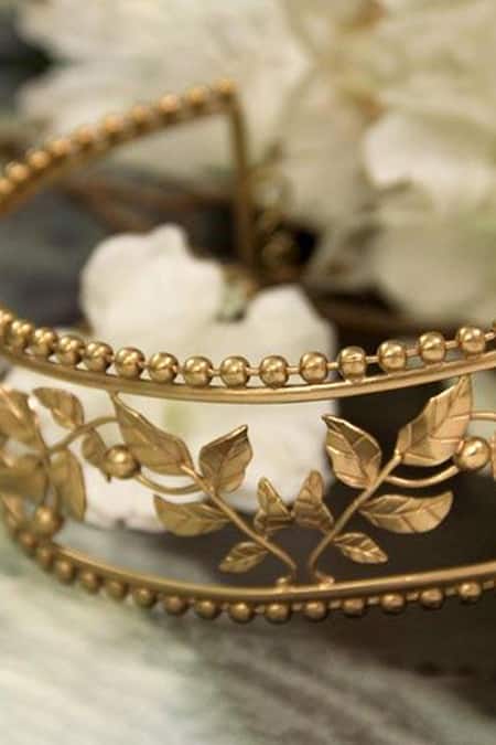 Suhani Pittie Gold Plated Serrated Leaves Ball Chain Choker Online at Aza Fashions Suhani Pittie_Gold Plated Serrated Leaves Ball Chain Choker _Online_at_Aza_Fashions