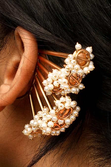 Buy_Suhani Pittie_Gold Plated Pearls Bunch Ear Cuffs 