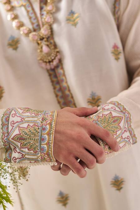 Buy_Wabi Sabi By Anshum-Ritesh_Ivory Chanderi Embroidery Golden Blossom Woven Phiran Kurta And Flare Pant Set 