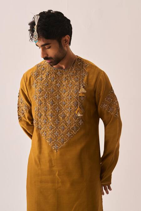Wabi Sabi By Anshum-Ritesh_Mustard Chanderi Embroidery, Tassels Gilded Petal Kurta And Pyjama Set _Online_at_Aza_Fashions
