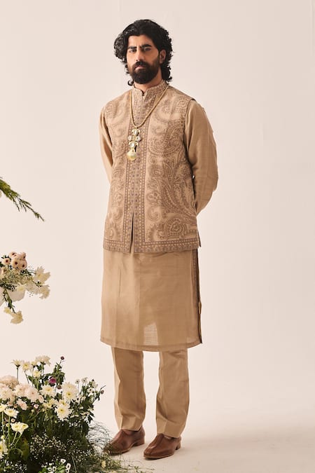 Wabi Sabi By Anshum-Ritesh_Beige Cotton Satin, Chanderi Bageecha Bundi Kurta And Pyjama Set _Online_at_Aza_Fashions