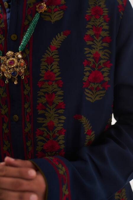 Buy_Wabi Sabi By Anshum-Ritesh_Navy Chanderi Embroidery, Tassels Linear Paisley Kurta Set With Dupatta 