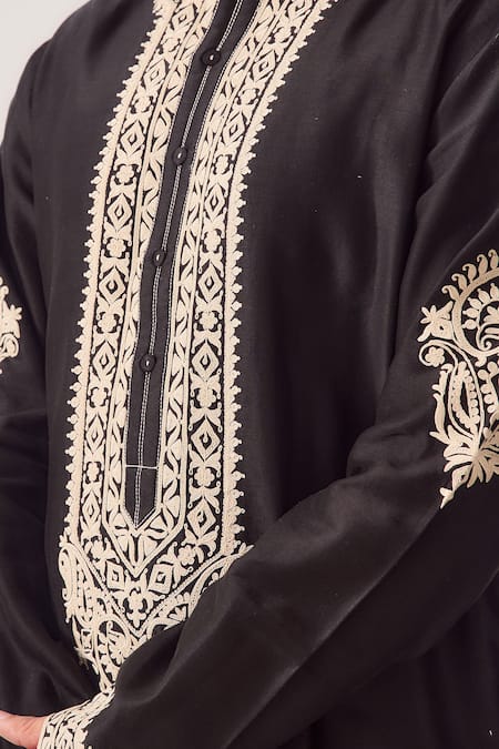 Wabi Sabi By Anshum-Ritesh Black Chanderi Embroidery Royal Orchid Kurta And Pyjama Set at Aza Fashions Wabi Sabi By Anshum-Ritesh_Black Chanderi Embroidery Royal Orchid Kurta And Pyjama Set _at_Aza_Fashions