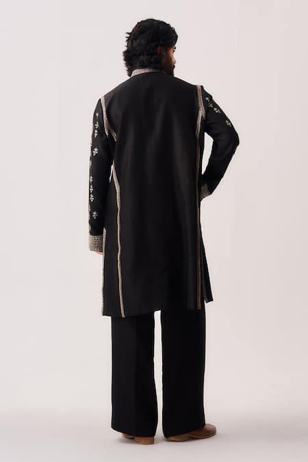 Wabi Sabi By Anshum-Ritesh Garden Tapestry Embroidered Phiran Kurta & Pant 