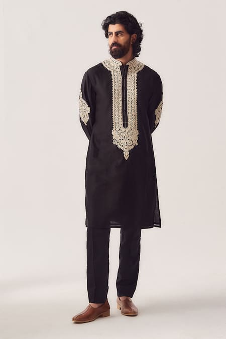 Wabi Sabi By Anshum-Ritesh Royal Orchid Chanderi Embroidered Kurta & Pyjama Set 