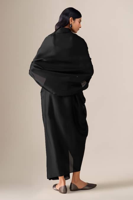 Ampm Ekiya Pre-Draped Saree Gown With Belt 