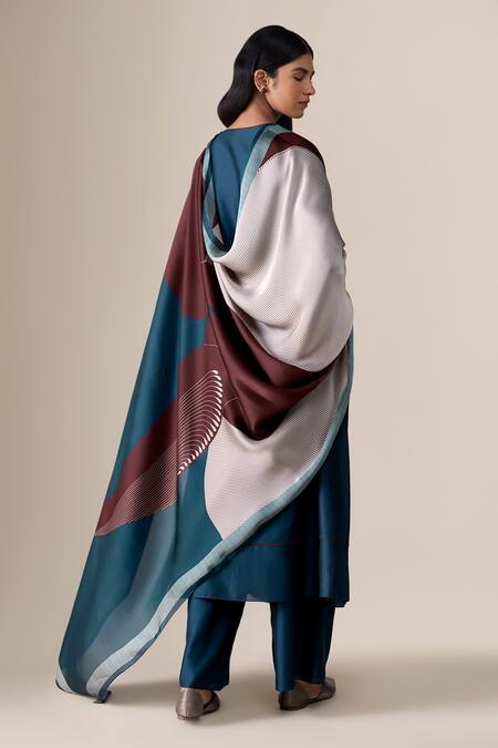 Ampm_Blue Chanderi Piping, Embroidery V-neck Milap Kurta Palazzo Set _at_Aza_Fashions