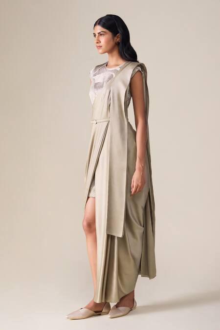 Buy_Ampm_Beige Chanderi Imara Saree Gown With Belt _Online_at_Aza_Fashions