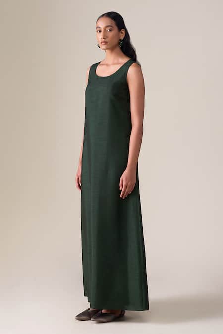 Ampm_Green Silk V-neck Areli Printed Kaftan With Belt _Online_at_Aza_Fashions