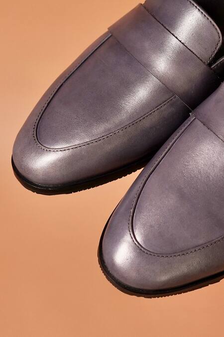 Buy_Dmodot_Gray Hoffler Grego Full Grain Crust Leather Mules _Online_at_Aza_Fashions