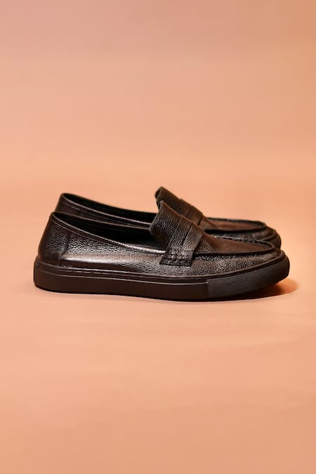 Buy_Dmodot_Black Leather Tristo Penny Loafer Sneakers _Online_at_Aza_Fashions