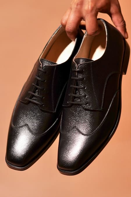 Buy_Dmodot_Black Carbo Nero Leather Lace-up Oxford Shoes _Online_at_Aza_Fashions