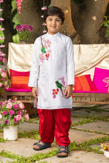 Panchhi By Kanupriya Tibrewala Main Tota Kurta & Dhoti Pant Set 
